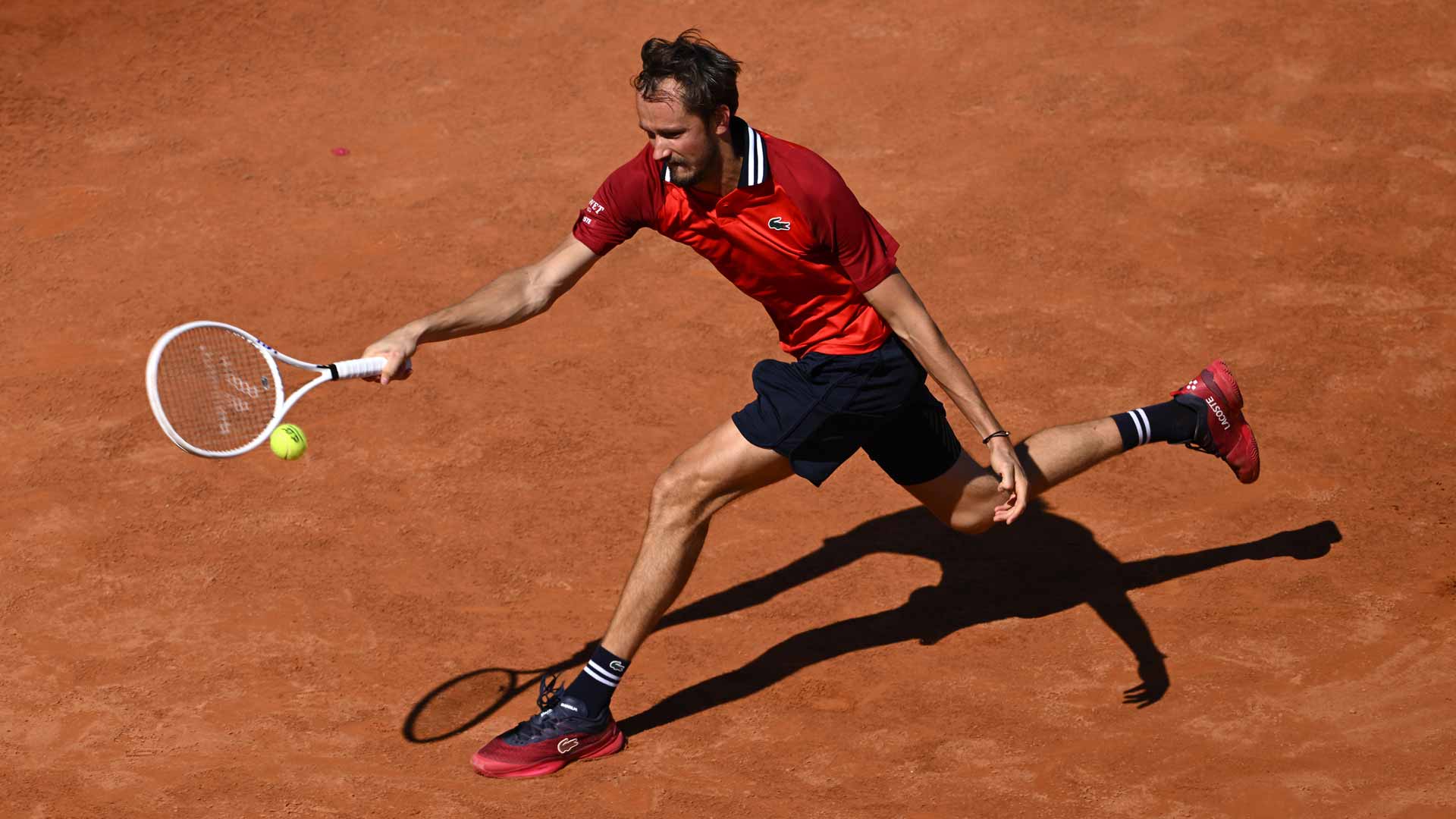 Daniil Medvedev improved to 23-6 on the season by defeating Jack Draper in Rome.